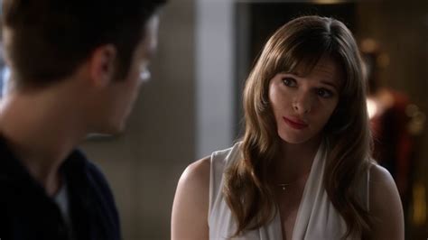 caitlin snow naked|CaitlinSnow .